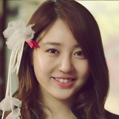 여배우 윤은혜