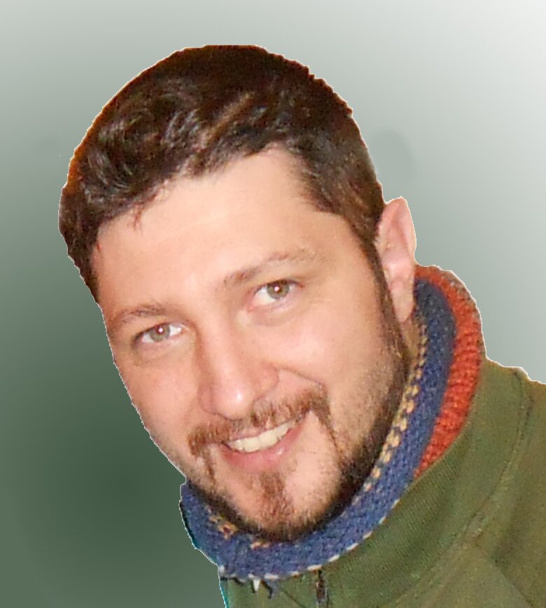 DarkSoulsinger's profile picture. Work in office for a logistics company, game designer for passion and I collect tabletop games.