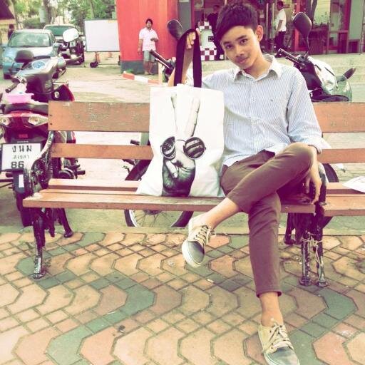 S     T     F    C  | my artist @Stopp_ss | Born in 1999♥| ICT