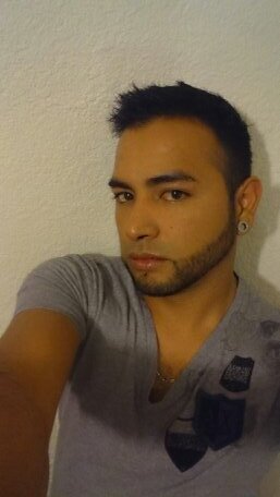 eklipse82's profile picture. 