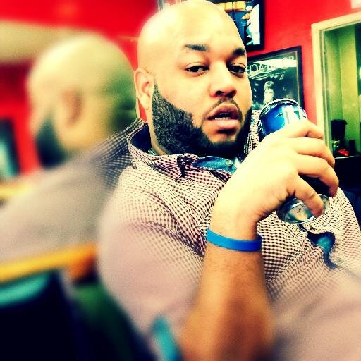 sonnyflow's profile picture. On Air Personality for The Luis Jimenez Show #1 Morning Show in New York / Puro Show Live podcast - @sonnyflow @puroshowlive @purobrand @radioambar