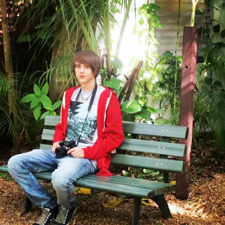 Just chillin' n' killin'