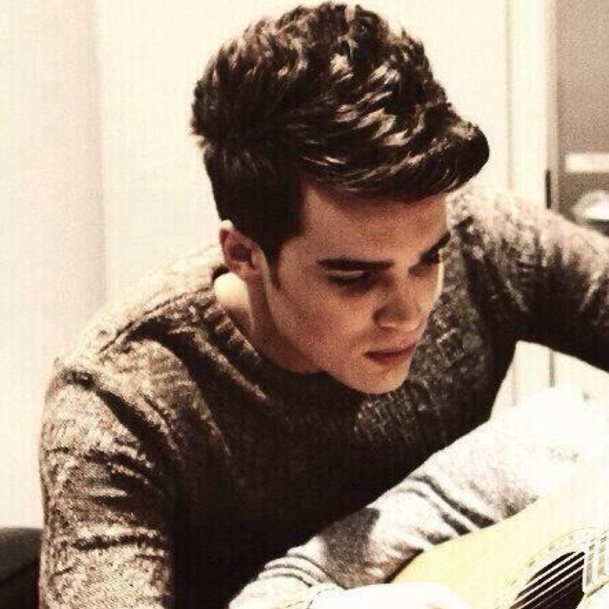 • Free follow from @stylishensley • i hope you're having a good day •
