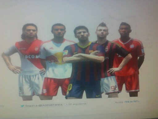 Subo equipazos y ademas sorteo jugadores. Sigueme