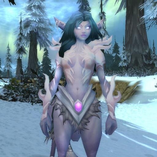 Because she's worth it. A frosty dryad by day, beauty and cosmetics mogul at nightfall. Lurielle stole my makeup tips by so I'm out to take her leadership. #RP