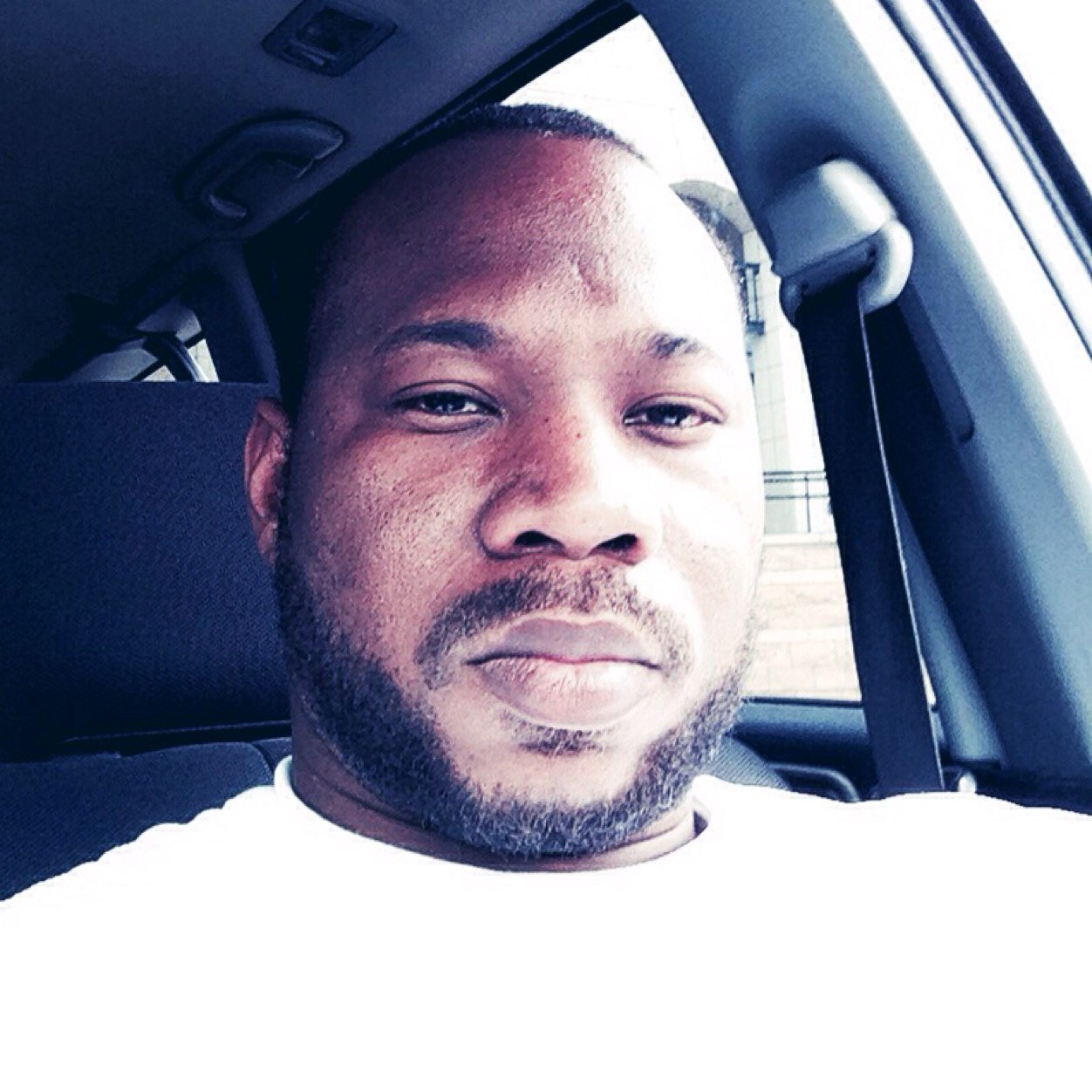 PeedroCrack's profile picture. 