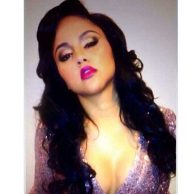 katdelunabooking@globalmusicbrand.com Publicrealations@globalmusicbrand.com @KatDeLuna ♥ @KatDeLunaOff ♥