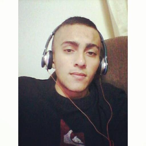 Seguido por deus! 

 http://t.co/gGR5kpL5lR