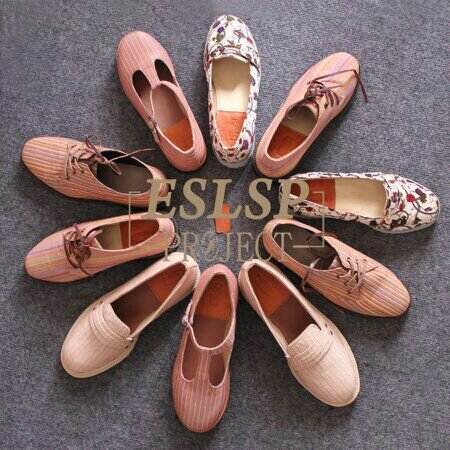 Handmade Shoes. Limited Desaign. Limited Shoes. Tenun. Preorder. Info : Text/WA : 08995000462 , BBM : 277767DA , Line: seklilisma