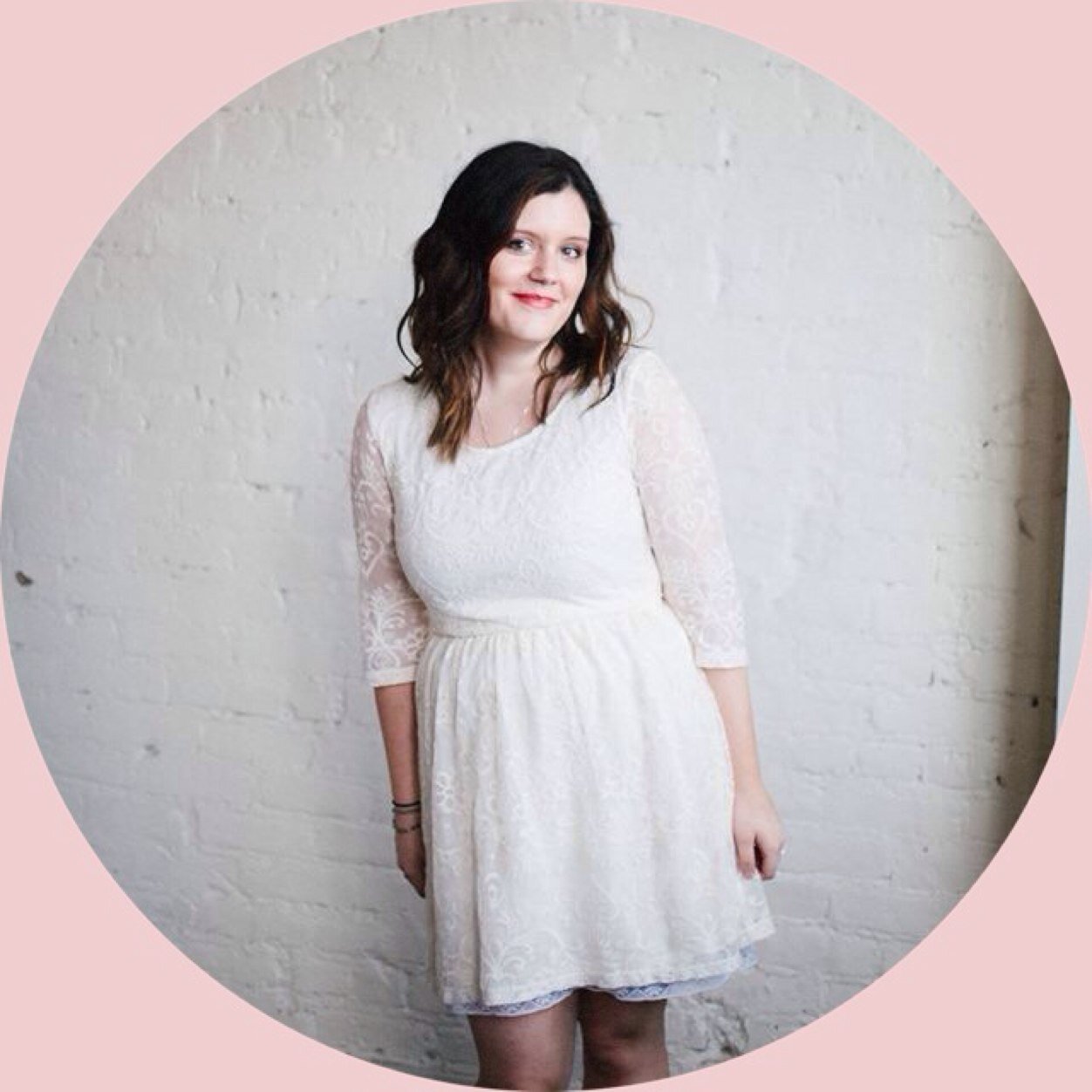 a mama who loves Jesus,  her husband & their little lady. i write stuff about our life here: http://t.co/lhs0jaxG