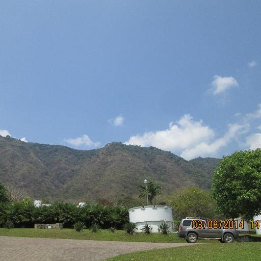 jules_robert92's profile picture. Jesus is My Lord and Savior