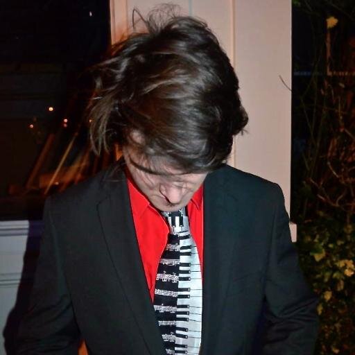 JoeyHonore's profile picture. Musician and Producer. 
Created that one semi popular musique conrete piece. 
Studied Music Production at Leeds Beckett Uni.