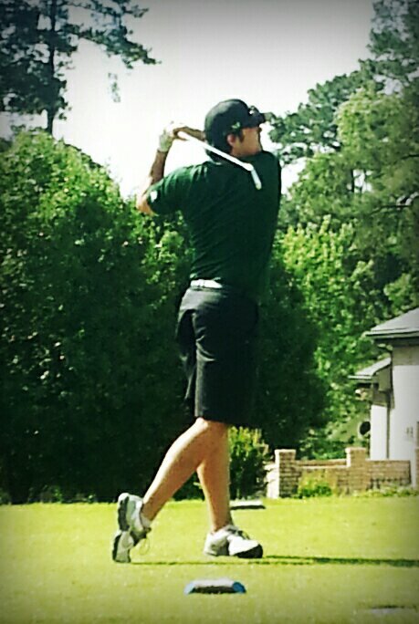 Graham_Upshaw's profile picture. Washed up ballplayer who likes sports and sarcasm. Preferably on a golf course somewhere.