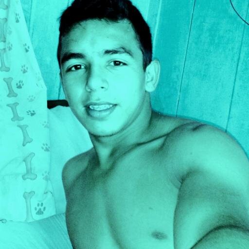 n tenho tudo quero mais amo tudo que tenho ... haha
