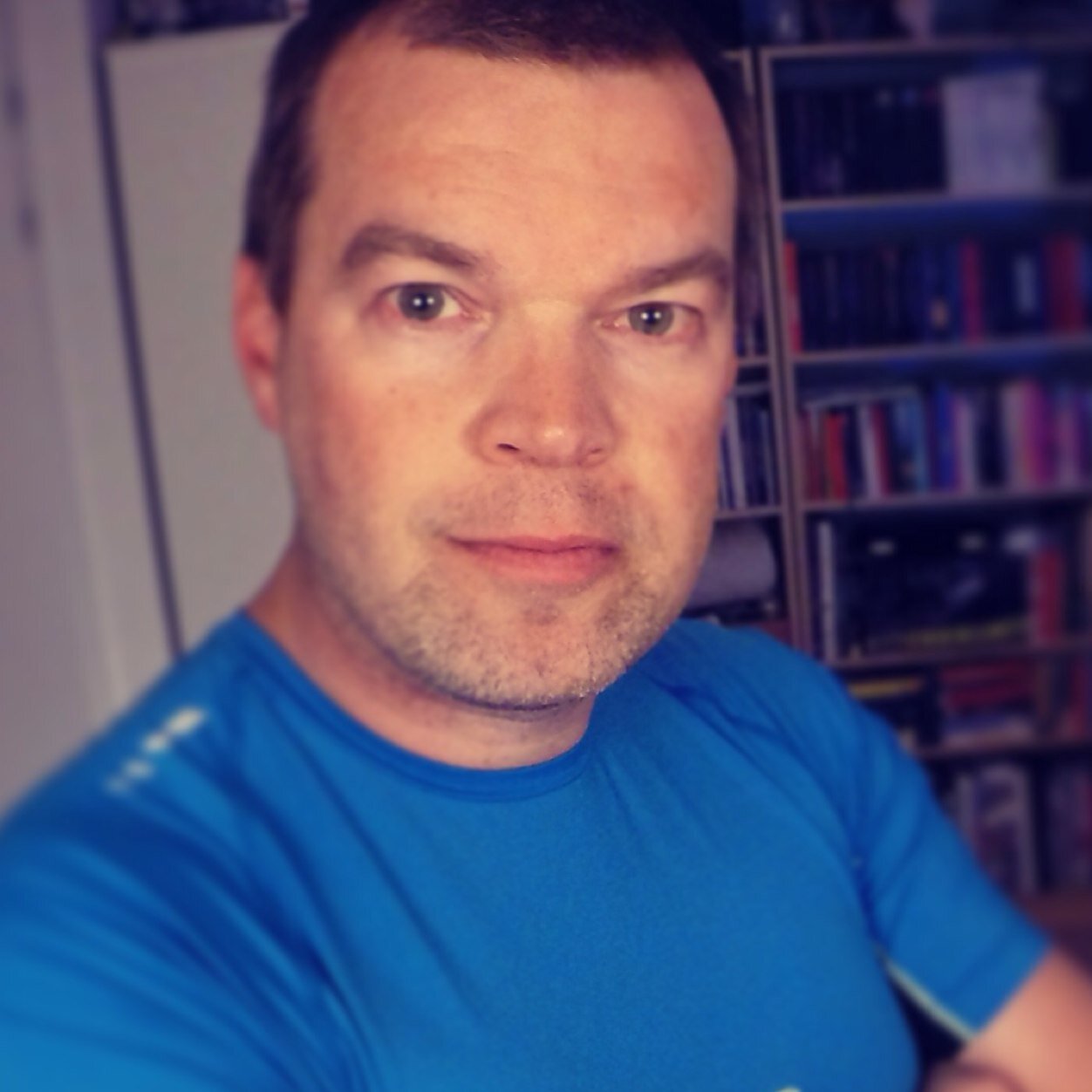 Vader, triatleet, hardloper , verwoord sportemotie op: https://t.co/SPS28Eug10 procesmanager elektra Liander. Supporter van @davilexteam !
