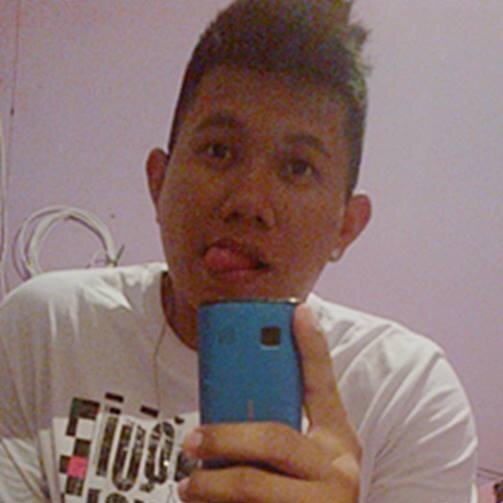 me segue que retribuo @CIubeFolIowBack , @ClubeBigFollow