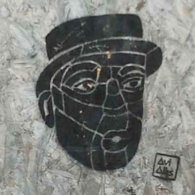 LOVE_DUNDRUM Profile Picture