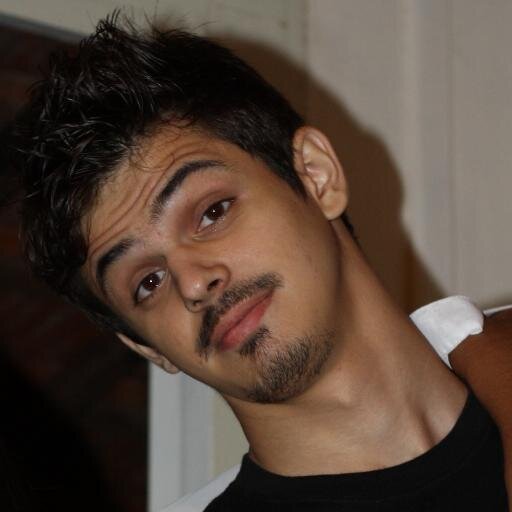 Gênio, Sem muito dinheiro, Playboy, Filantropo