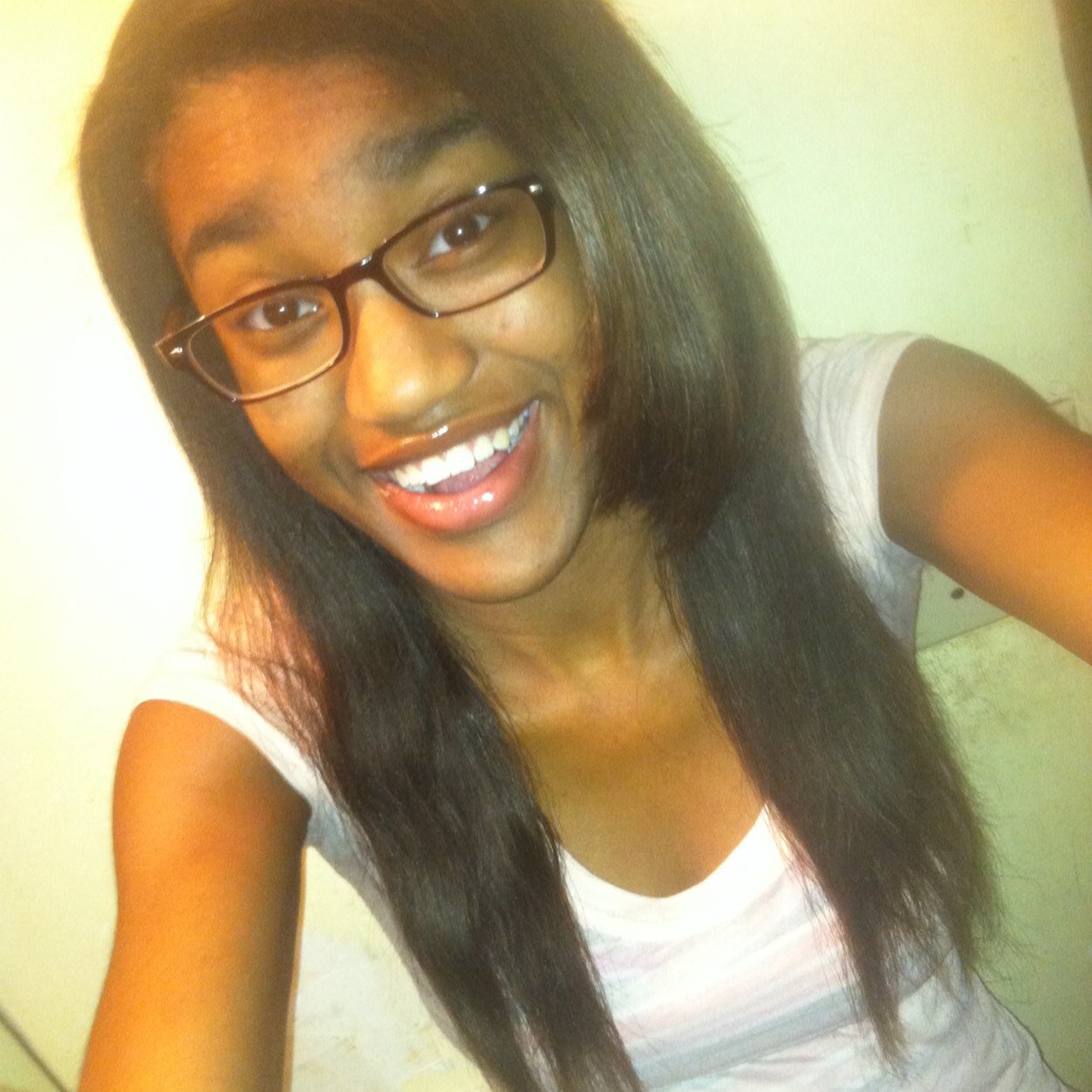 |16| Sinqlee♡ | Sophomore | R.I.P.Grandma✨ | R.I.P.Rambo✨ |2k16|Follow My Ig:@xi_xi_mcmxcvii_ ! Also Kik Mee @IttyBitty_Tyy