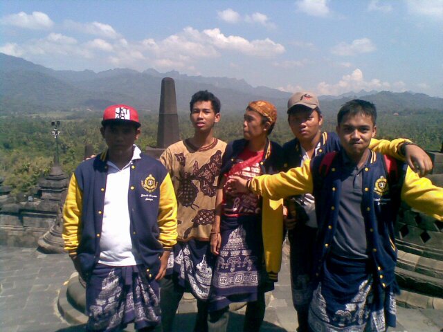 Relationship with maharani ayuu ({})