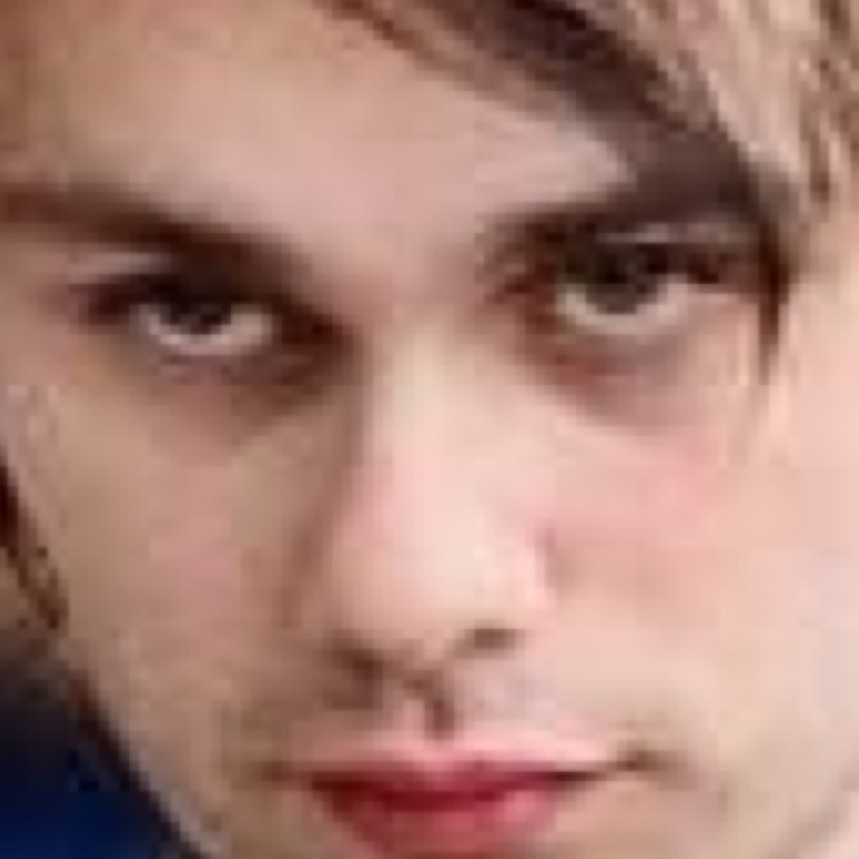 freefollowsawh_'s profile picture. So um like this is just a free follow so go follow @westsidecalum_ and ask for a follow back please but if you don't want to that's okay too