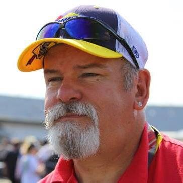 Senior contributor @Frontstretch, co-host @inthepitsmedia Racing Radio, host Keepin' it Short recap show, former announcer for @mb_speedway & @goodguys.