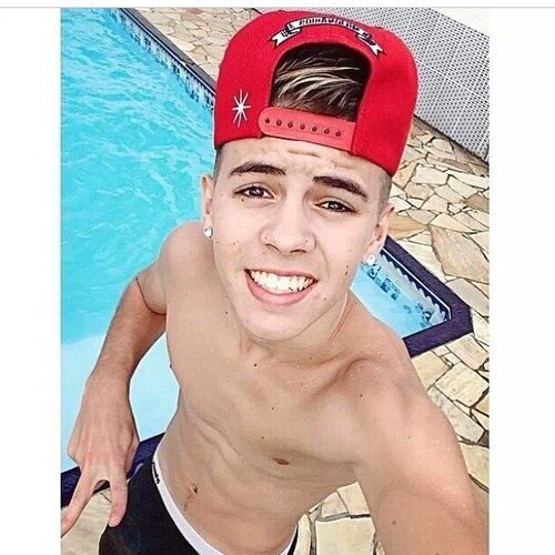 Filho De Atena , BoyDirectioner , Walker e KatyCat ☮ @clubefollowback ☮