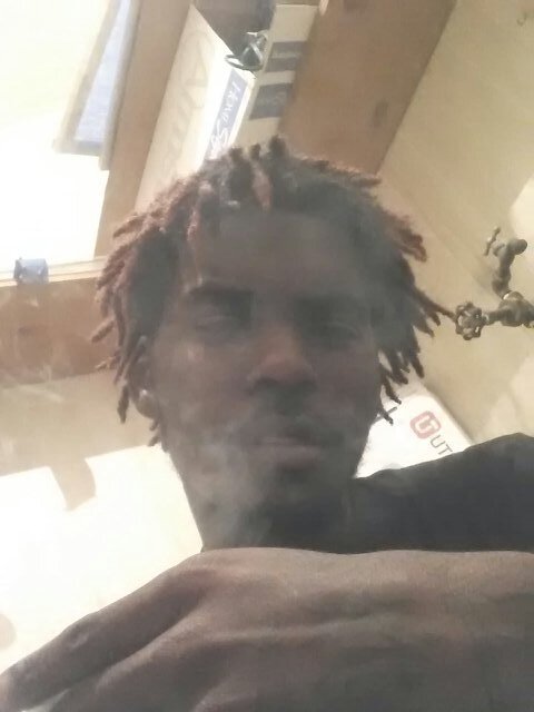 I roll up an smoke all fuckin day ..fuck it!!
