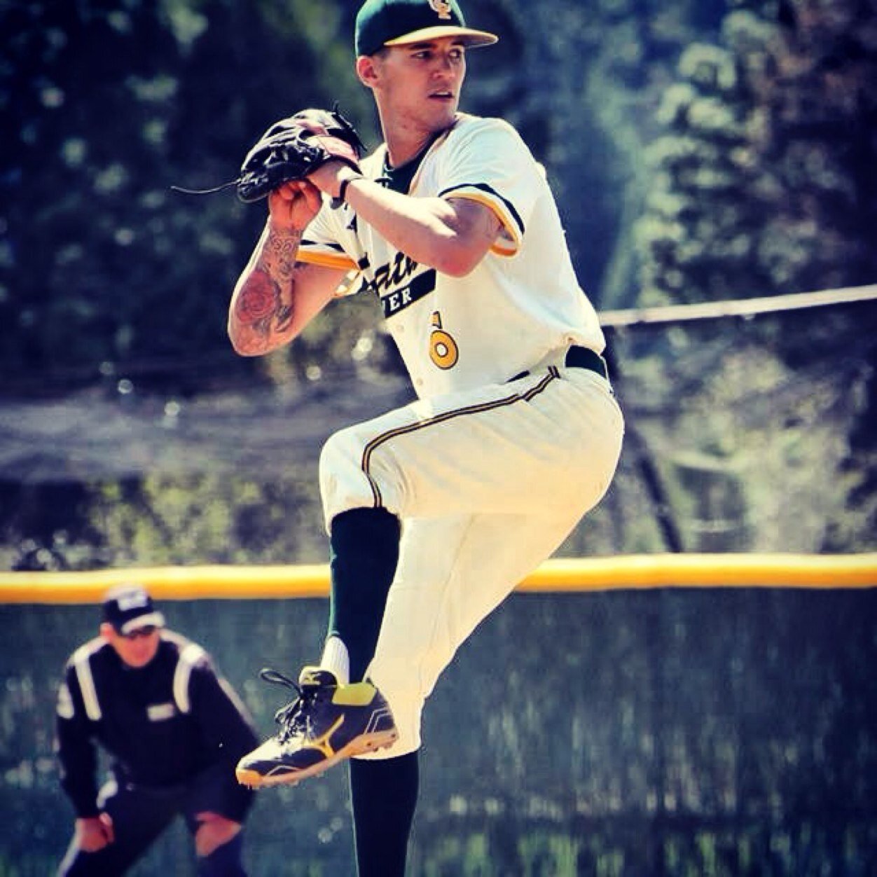 Money is the motive!!! ⚾️✈️race to the top FRC BASEBALL/Clarke Baseball #6 #16RIP Miami, Florida born and raised 3⃣0⃣5⃣ WELCOME TO THE MIND OF A MANIAC!