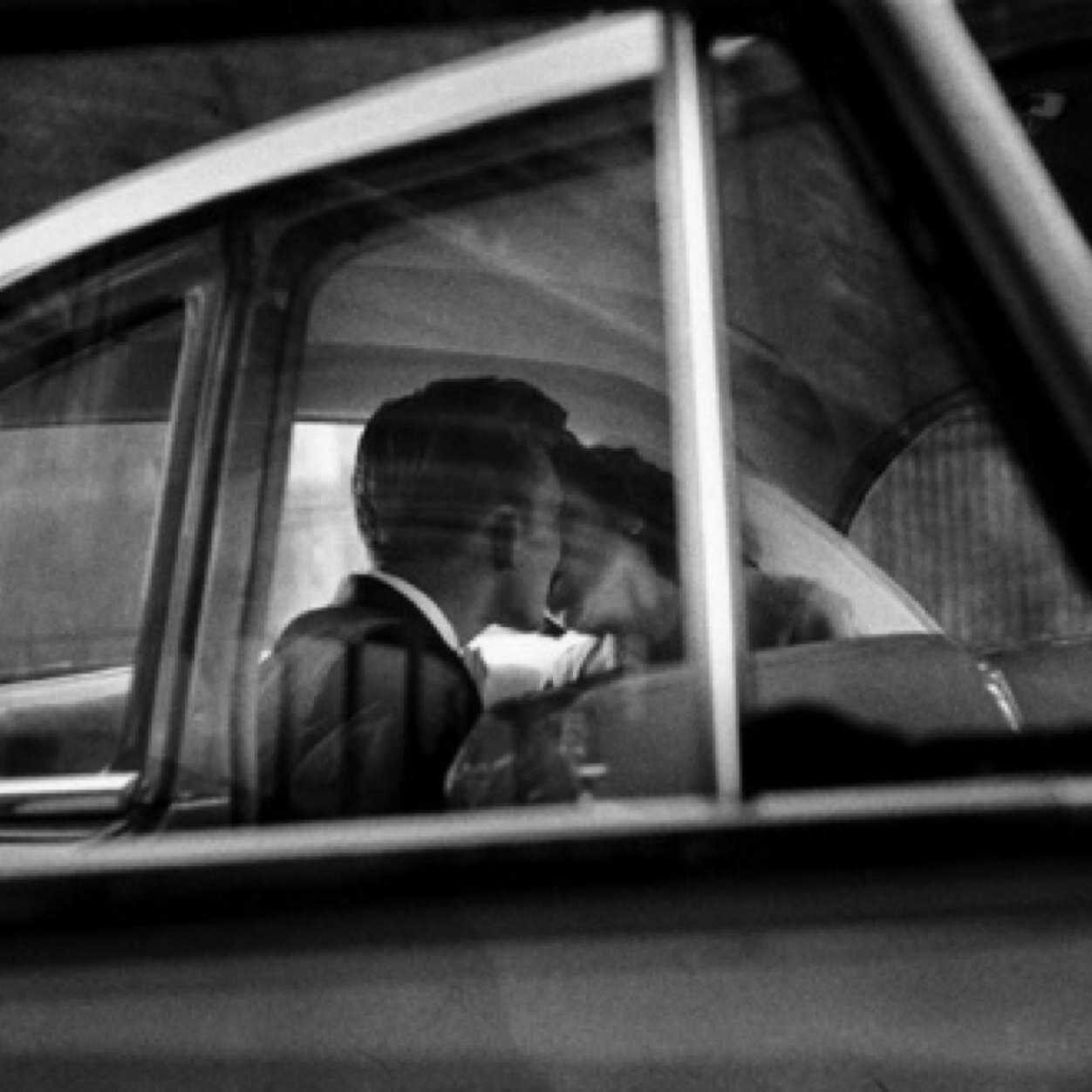 emptiewords's profile picture. losing my mind losing control