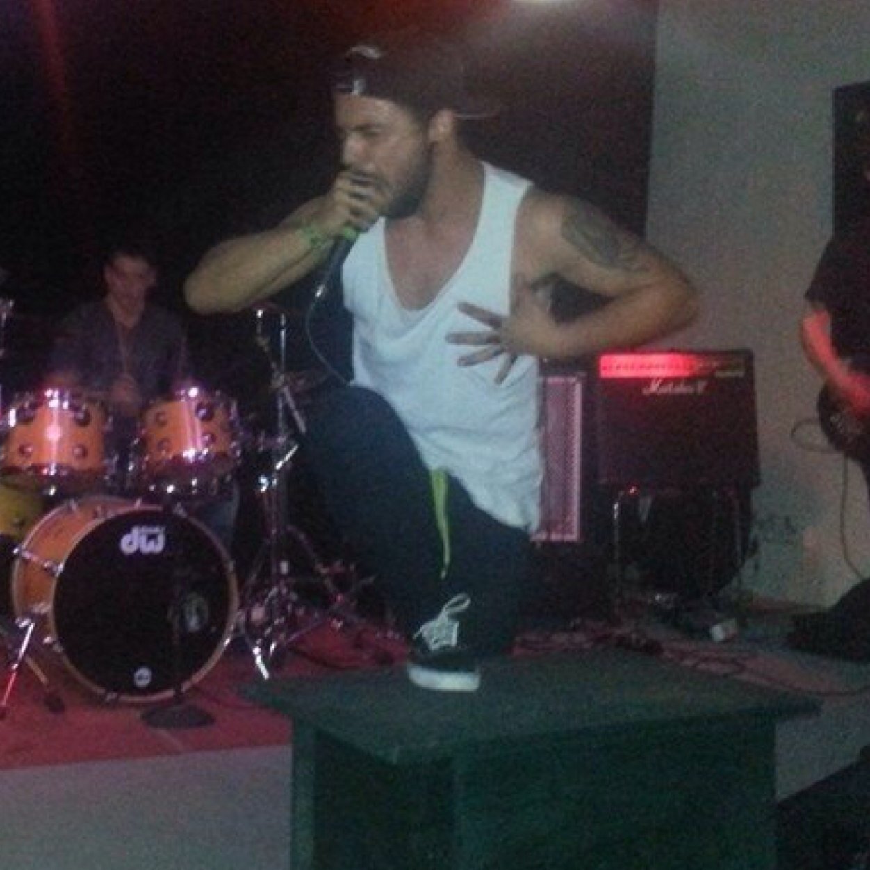 FlbioM's profile picture. Vocalist From The Silent Fear
            ( DEATHCORE )

http://t.co/GUL06b2YYo