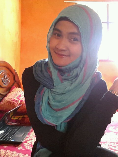 Rasulullah SAW mlaknat wanita yg menyrupai llaki atau menyerupai wnita kafir♣siapa sja mniru suatu kaum,mka dia trmasuk dri mreka♣@nzanqkhazunk72 ♥