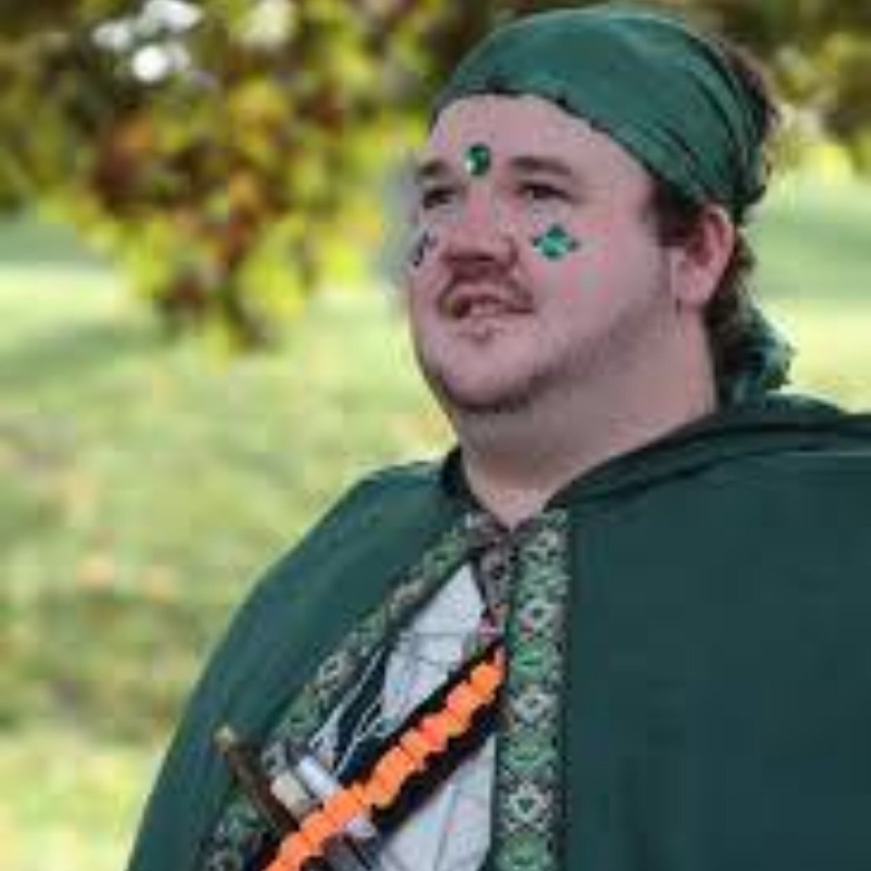 Live my life on earth to please my fellow larpers and to ensure this hallowed ground dies not succomb to the lord of darness.