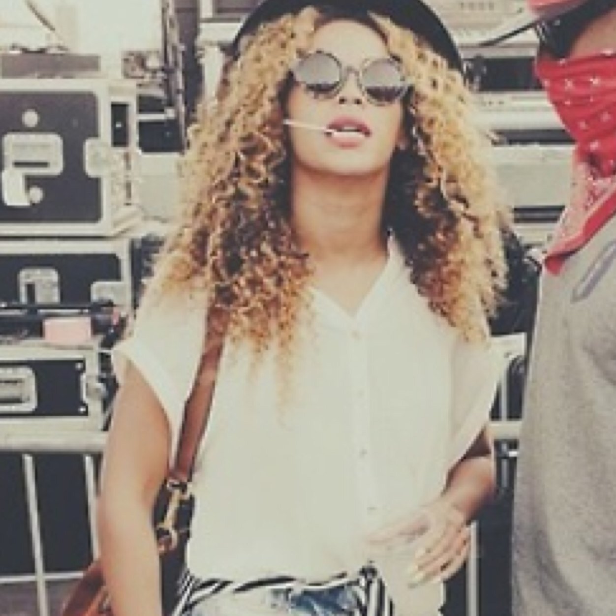 Yoncé all on his mouth like liquor
