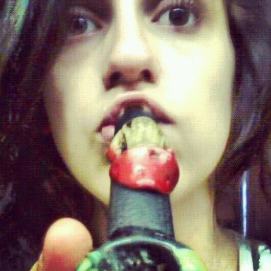 Anneleesuh's profile picture. Professional Smoker. PLUR3