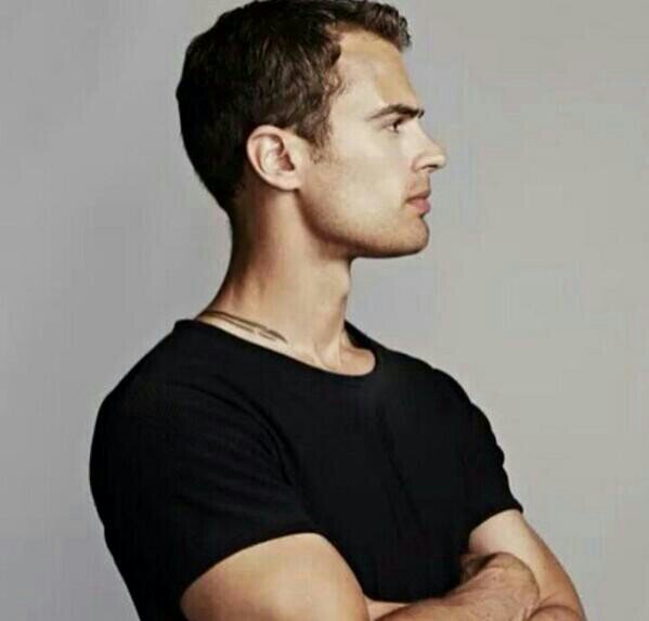 Actor  29 years old  Divergent  Single