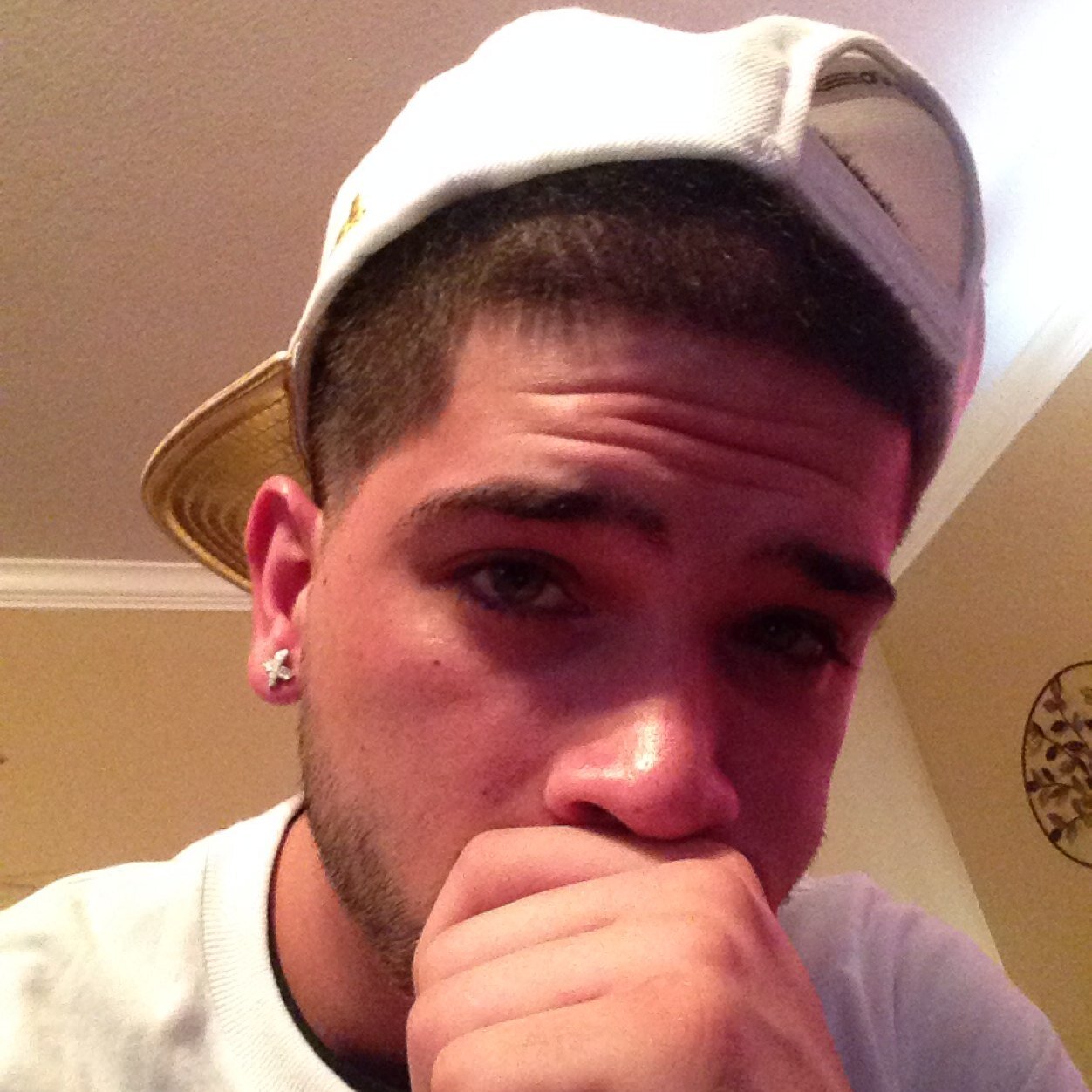 amcmillan12's profile picture. Livin life the way i should. Drink up #kingin