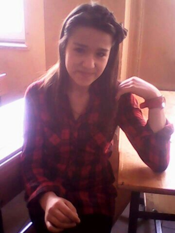 meltemakdeniz21's profile picture. 