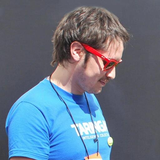 Presidente de la Asociación de Criadores de Unicornios. Publicista 🦄