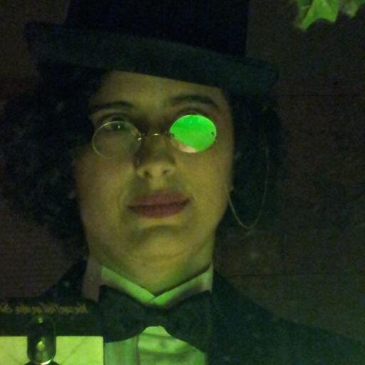 #CostumeDesigner for #Theatre #film #Sustainable #Fashion Co-founder #LaSirenaSurrealistGroup  #Lithuanian #Colombian #surreal #cabaret band #HypnagogicTelegram
