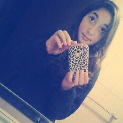 HolaHola me dicen Nacha$_$ sigueme y te sigo