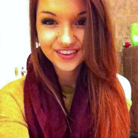 helenrjara's profile picture. 