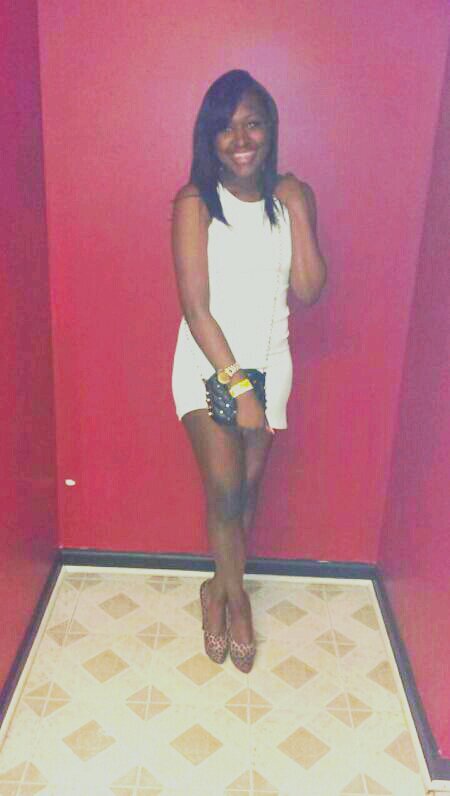 Im Pretty && Awwwsome , Laid-bck (Too Cool) , TeamMommy , All about my $$$ && FUCK the BS , EST. o6/oo1/o92 Follow Me I'll Follow You Back @ImTooKute4You -FWM-