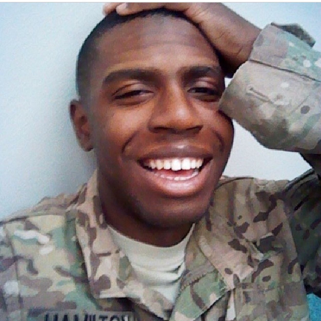 Army soldier trying to make every day count,.. kik:Donnell23 IG: mighhttyy_dee