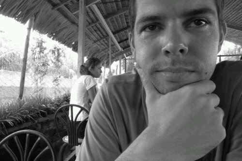 Bacharel em Engenharia Mecânica;
Marido;
Pai;
Gearhead;
Piloto amador de AV;

ID PSN: J_S_Vas.