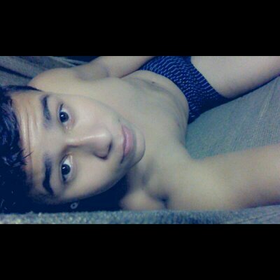 No Camarote eu to sem camisa e de garrafa na mão ♫