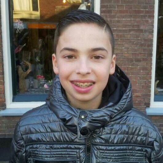 13 jaar - picasso lyceum 1Td - Dwo C4 - profclubs Fc Bayern/Ajax