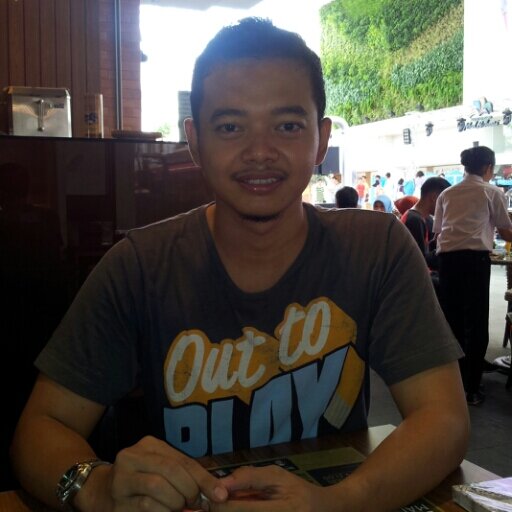 Thepoacherr's profile picture. something new and getting harder.