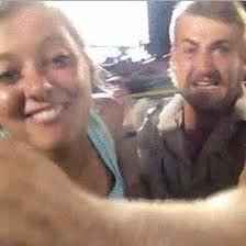 Te he querido en el pasado, te quiero en el presente e si me permites te querre eternamente