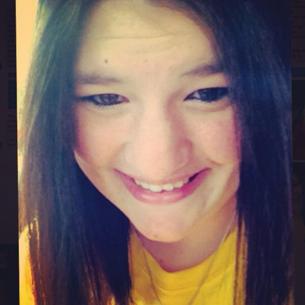 nikkinay12's profile picture. .:She was drowning but nobody saw her struggle:.